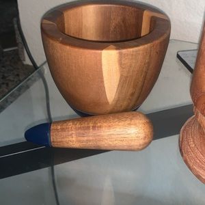 Wooden Mortar and Pestle Set